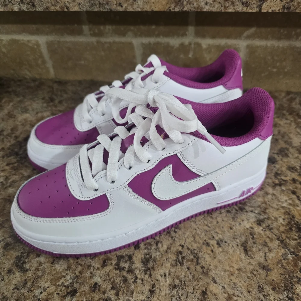 Nike new without